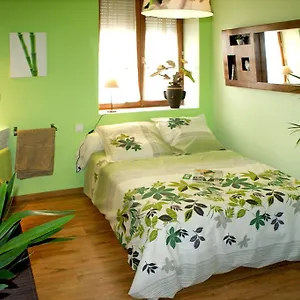 3* Bed & Breakfast Lyon City Home's Bed & Breakfast